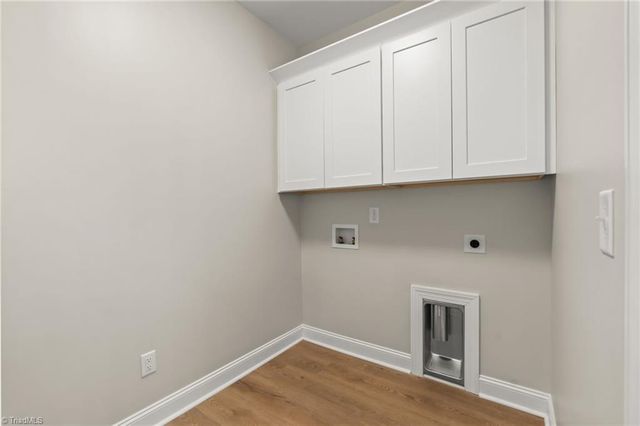105 Kingsmill Court, Advance, NC 27006