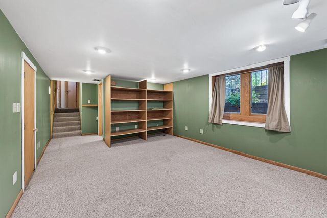 4621 Ewing Avenue N, Robbinsdale, MN 55422