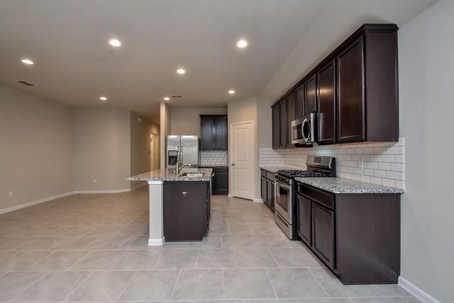 1427 Central Heights Drive, Missouri City, TX 77459