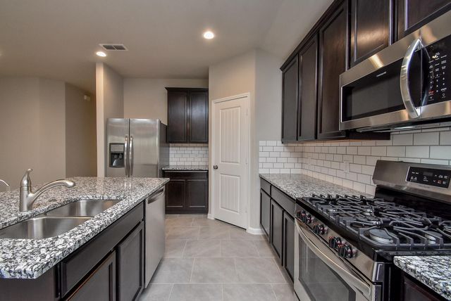 1427 Central Heights Drive, Missouri City, TX 77459