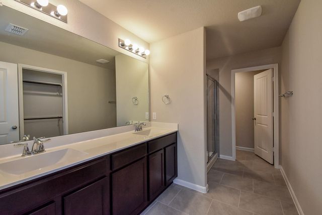 1427 Central Heights Drive, Missouri City, TX 77459