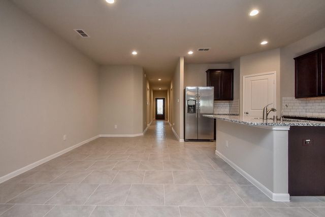 1427 Central Heights Drive, Missouri City, TX 77459