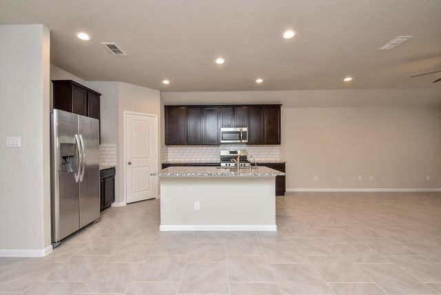 1427 Central Heights Drive, Missouri City, TX 77459