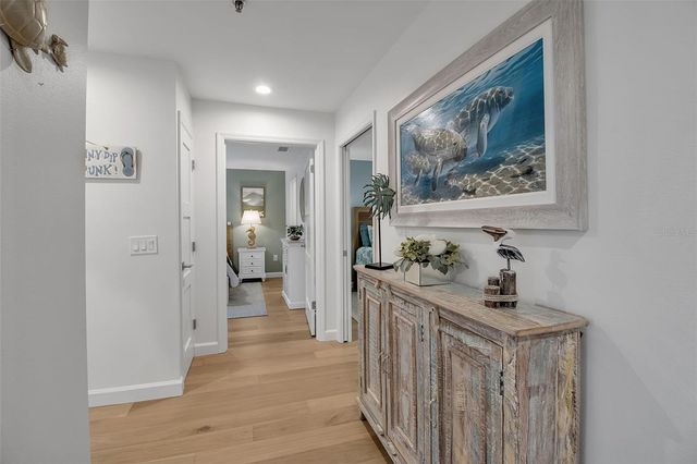 2123 HARBOURSIDE DRIVE 903, Longboat Key, FL 34228