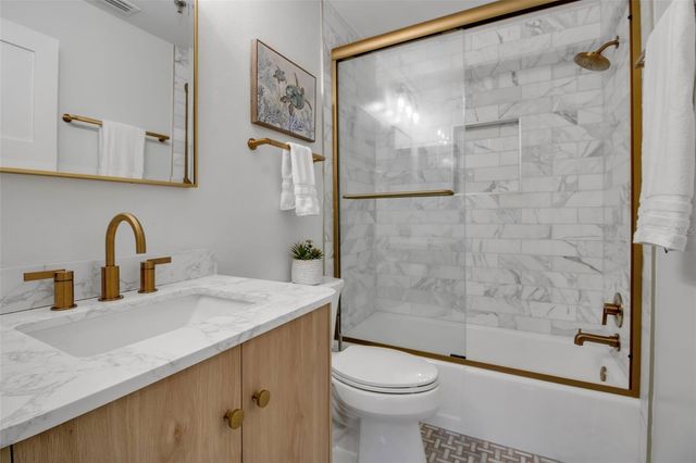 2123 HARBOURSIDE DRIVE 903, Longboat Key, FL 34228