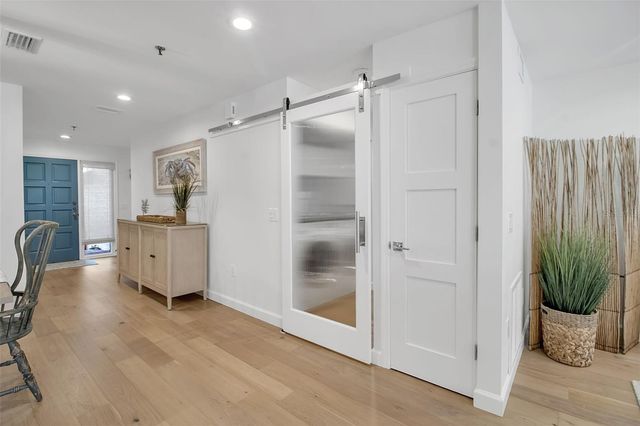 2123 HARBOURSIDE DRIVE 903, Longboat Key, FL 34228