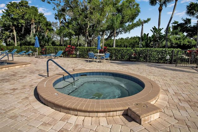 2123 HARBOURSIDE DRIVE 903, Longboat Key, FL 34228