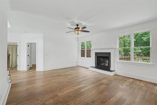 3356 Kenyon Creek Drive NW, Kennesaw, GA 30152