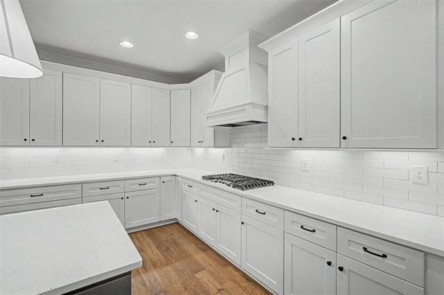 3356 Kenyon Creek Drive NW, Kennesaw, GA 30152