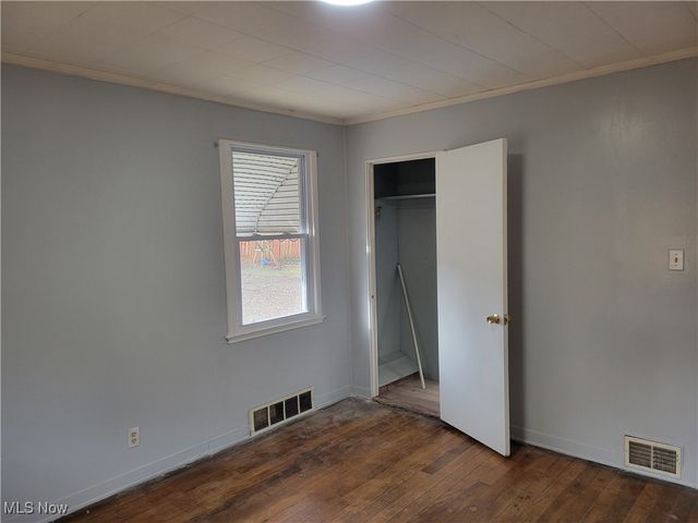 4176 W 143rd Street, Cleveland, OH 44135