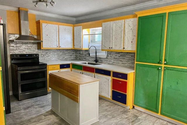 3210 Martha Street, Vidor, TX 77662