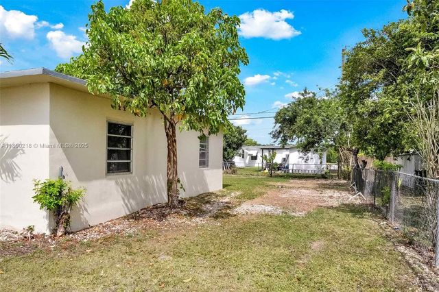 15351 SW 296th St, Homestead, FL 33033