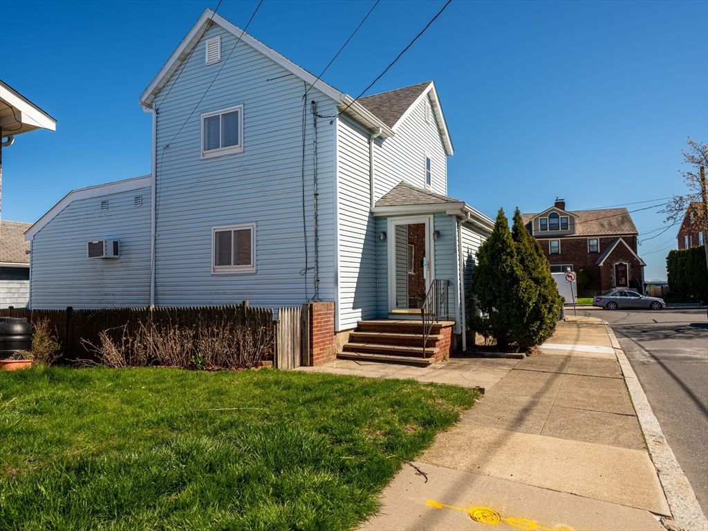 118 Sunnyside Ave., Winthrop, MA 02152