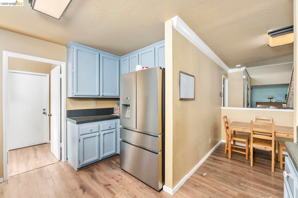 Image 11 of property listing at 1030 Betsy Ross DR, Roseville, CA 95747
