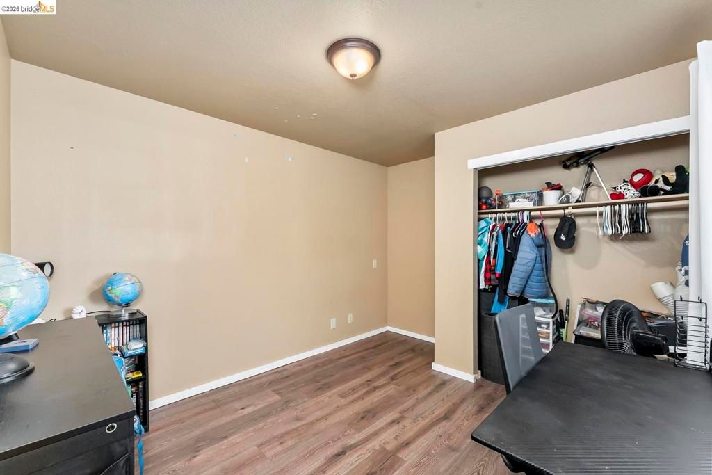 Image 13 of property listing at 1030 Betsy Ross DR, Roseville, CA 95747