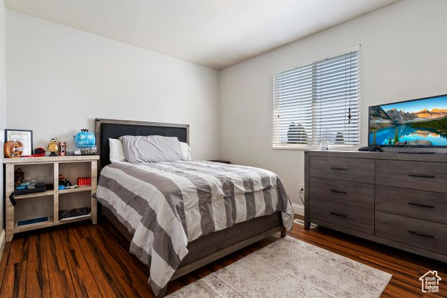 6761 S HIGH BLUFF DR, West Jordan, UT 84084