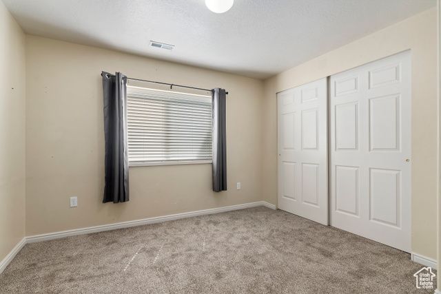 6761 S HIGH BLUFF DR, West Jordan, UT 84084