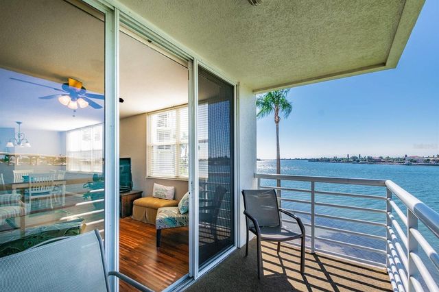 6081 BAHIA DEL MAR CIRCLE 349, St Petersburg, FL 33715