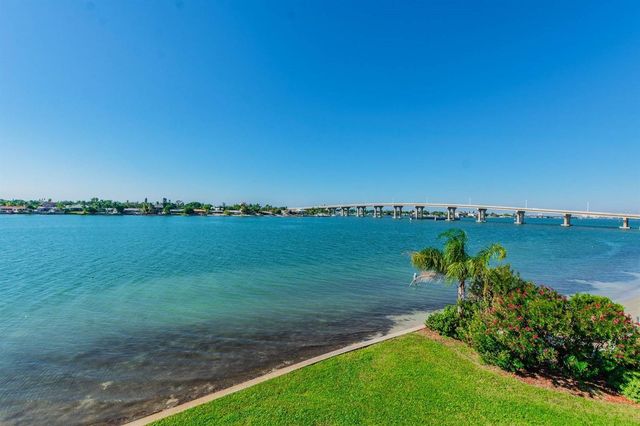 6081 BAHIA DEL MAR CIRCLE 349, St Petersburg, FL 33715