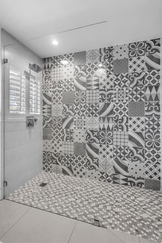 1632 SW 12th St, Miami, FL 33135