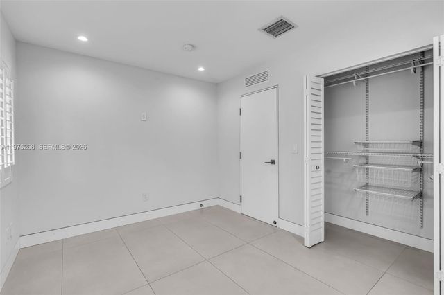 1632 SW 12th St, Miami, FL 33135