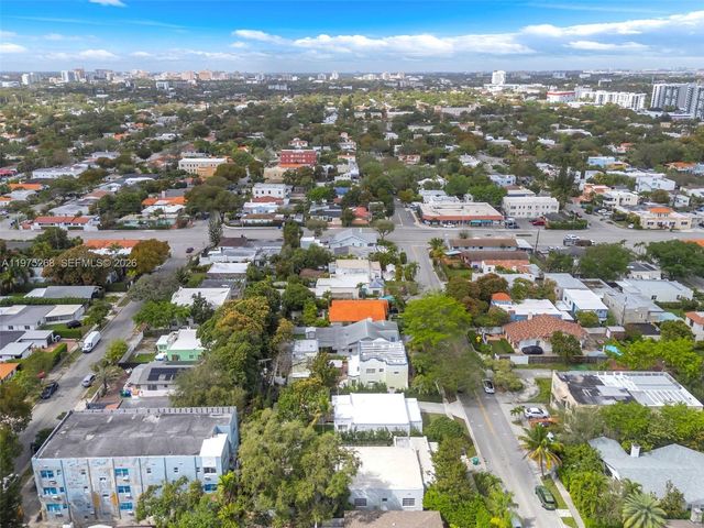 1632 SW 12th St, Miami, FL 33135