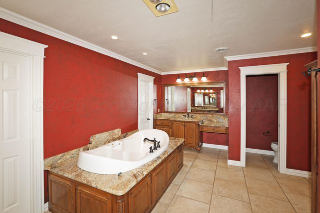 62 HUNSLEY HILLS Boulevard, Canyon, TX 79015