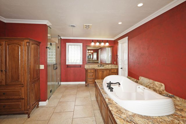 62 HUNSLEY HILLS Boulevard, Canyon, TX 79015