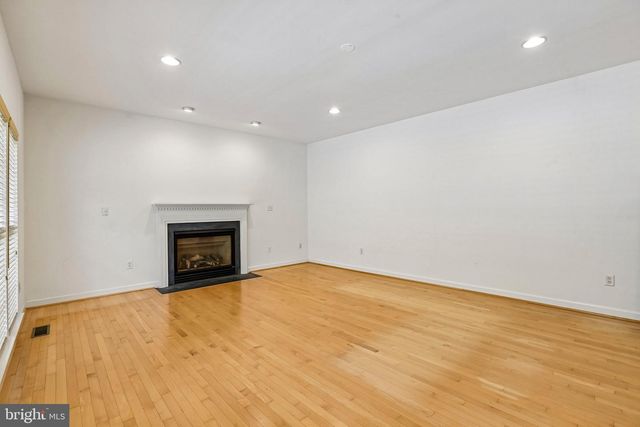 3006 NOVAK TER, Burtonsville, MD 20866