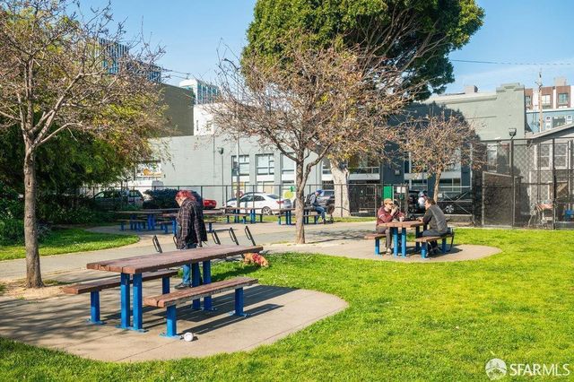 340 6th Street 301, San Francisco, CA 94103