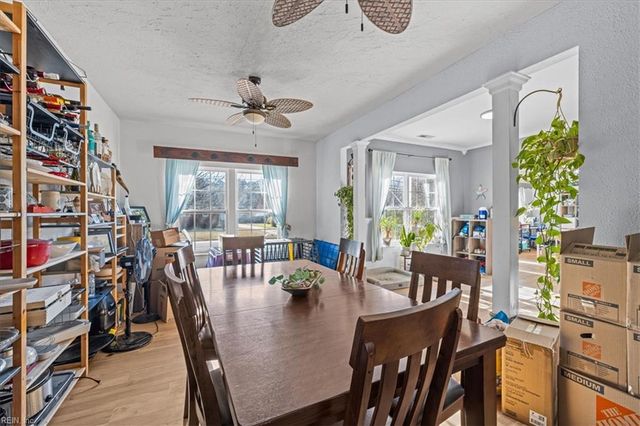 725 Beach RD, Hampton, VA 23664