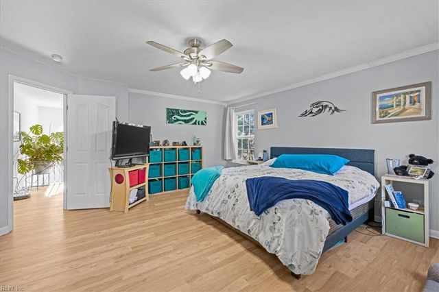 725 Beach RD, Hampton, VA 23664