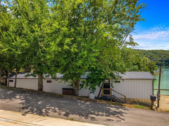 1607 Kinder Lane, Dandridge, TN 37725