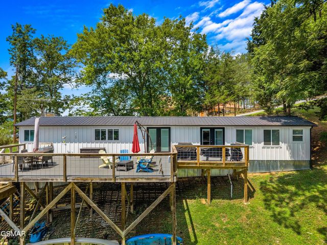 1607 Kinder Lane, Dandridge, TN 37725