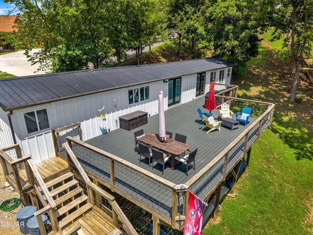 1607 Kinder Lane, Dandridge, TN 37725