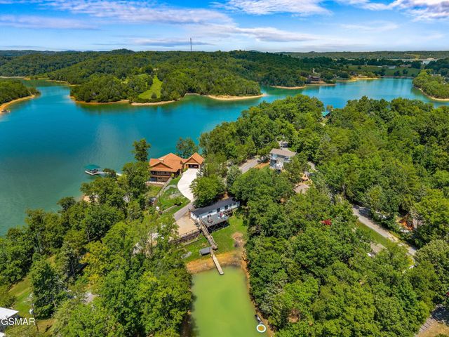 1607 Kinder Lane, Dandridge, TN 37725