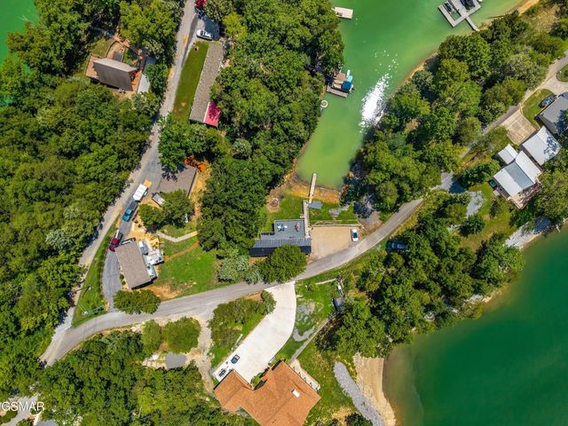 1607 Kinder Lane, Dandridge, TN 37725