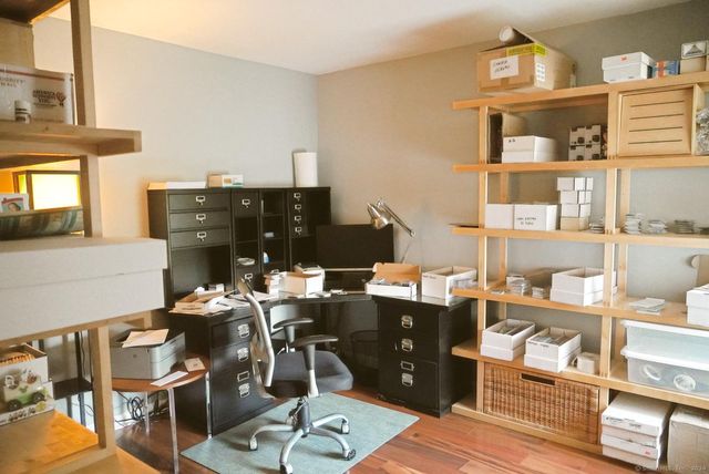 10 Sampson Terrace 10, Danbury, CT 06810