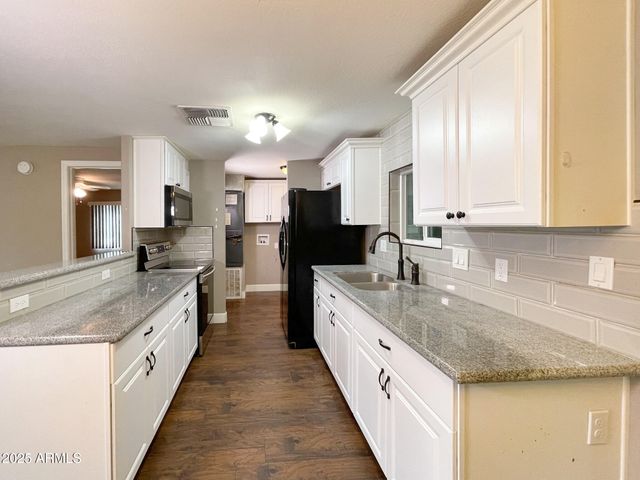 6163 N WILDHORSE Drive, Prescott Valley, AZ 86314