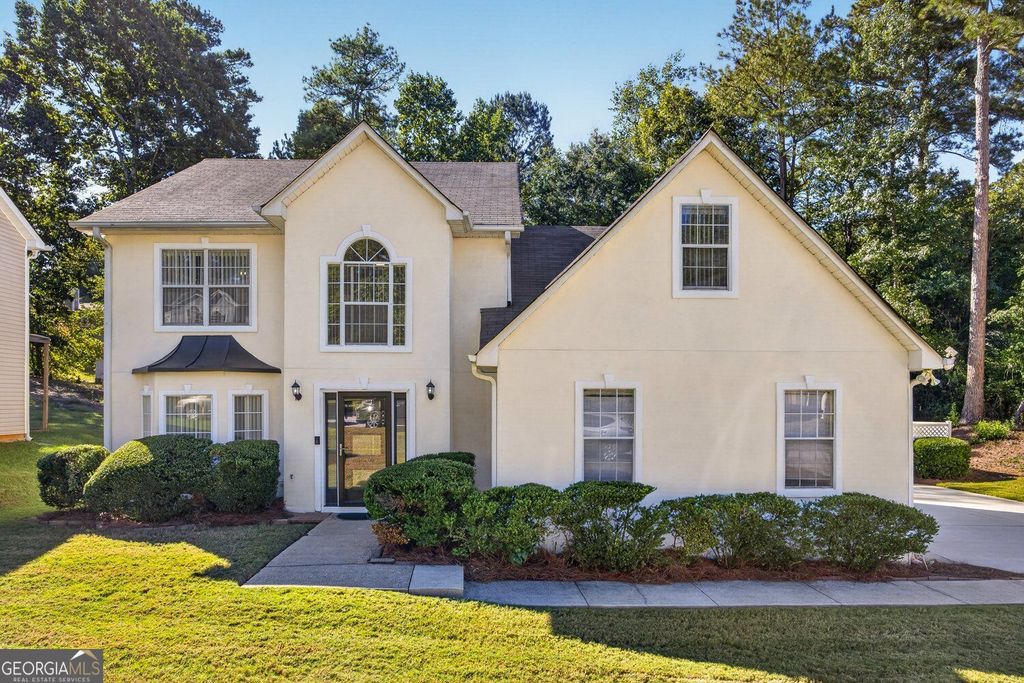 729 Stonebrook Drive, Lithonia, GA 30058 — exterior