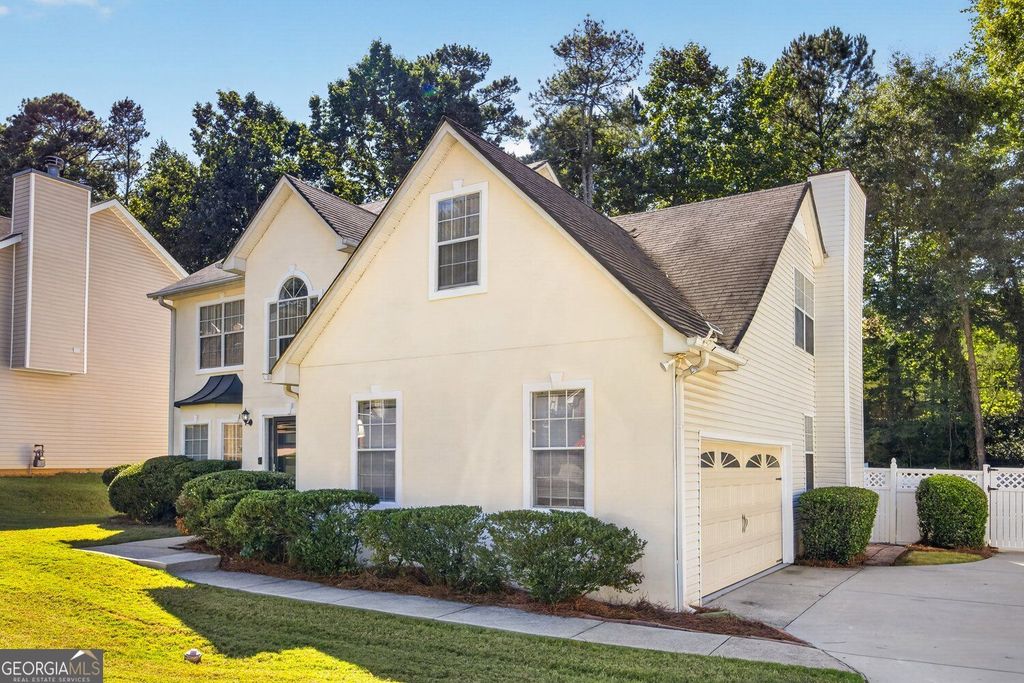 729 Stonebrook Drive, Lithonia, GA 30058 — photo 2