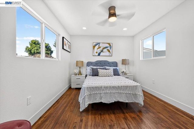 605 Tyler St, Oakland, CA 94603