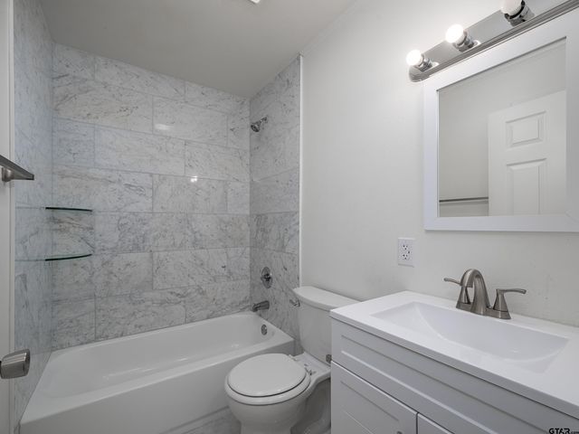 311 Braziel St., Lindale, TX 75771