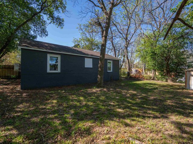 311 Braziel St., Lindale, TX 75771