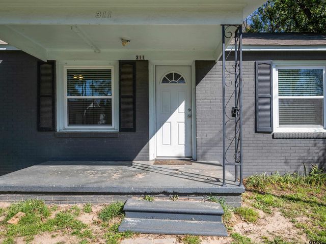 311 Braziel St., Lindale, TX 75771