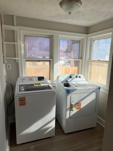 2649 AVE C, Council Bluffs, IA 51501