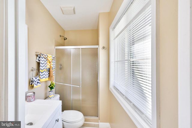 11817 COOPERS CT, Reston, VA 20191