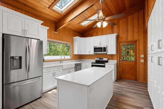 5278 SW COUNTY ROAD 138, Fort White, FL 32038
