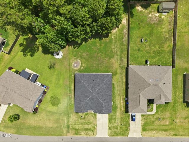65 Woodwater Circle, Lillington, NC 27546