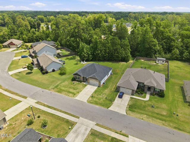 65 Woodwater Circle, Lillington, NC 27546